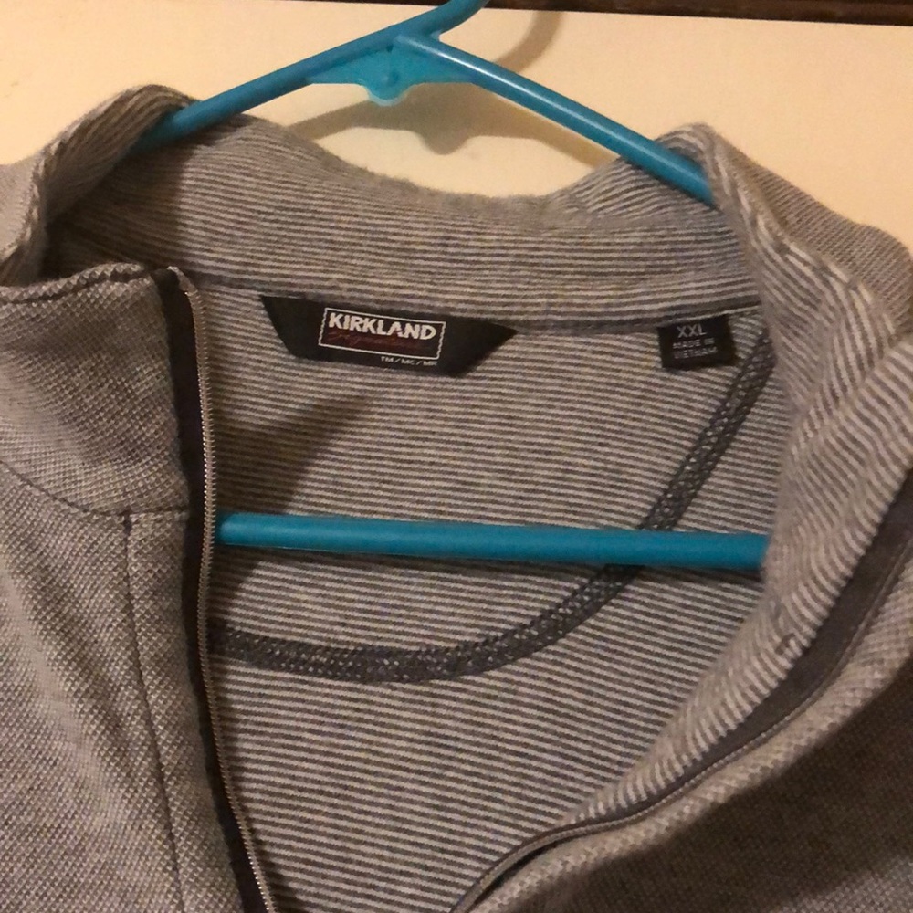 Sweater - Picture 2 of 2